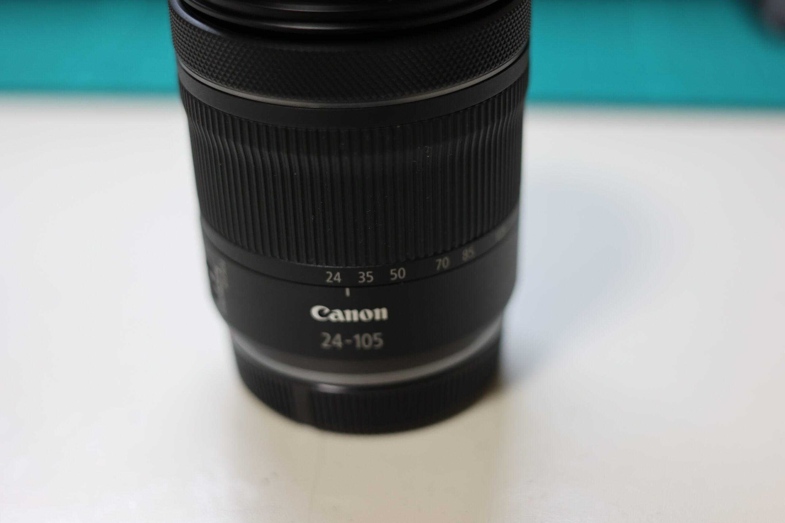 買いました CANON RF24-105mm F4-7.1 IS STM（純正フード付き） - カメラ